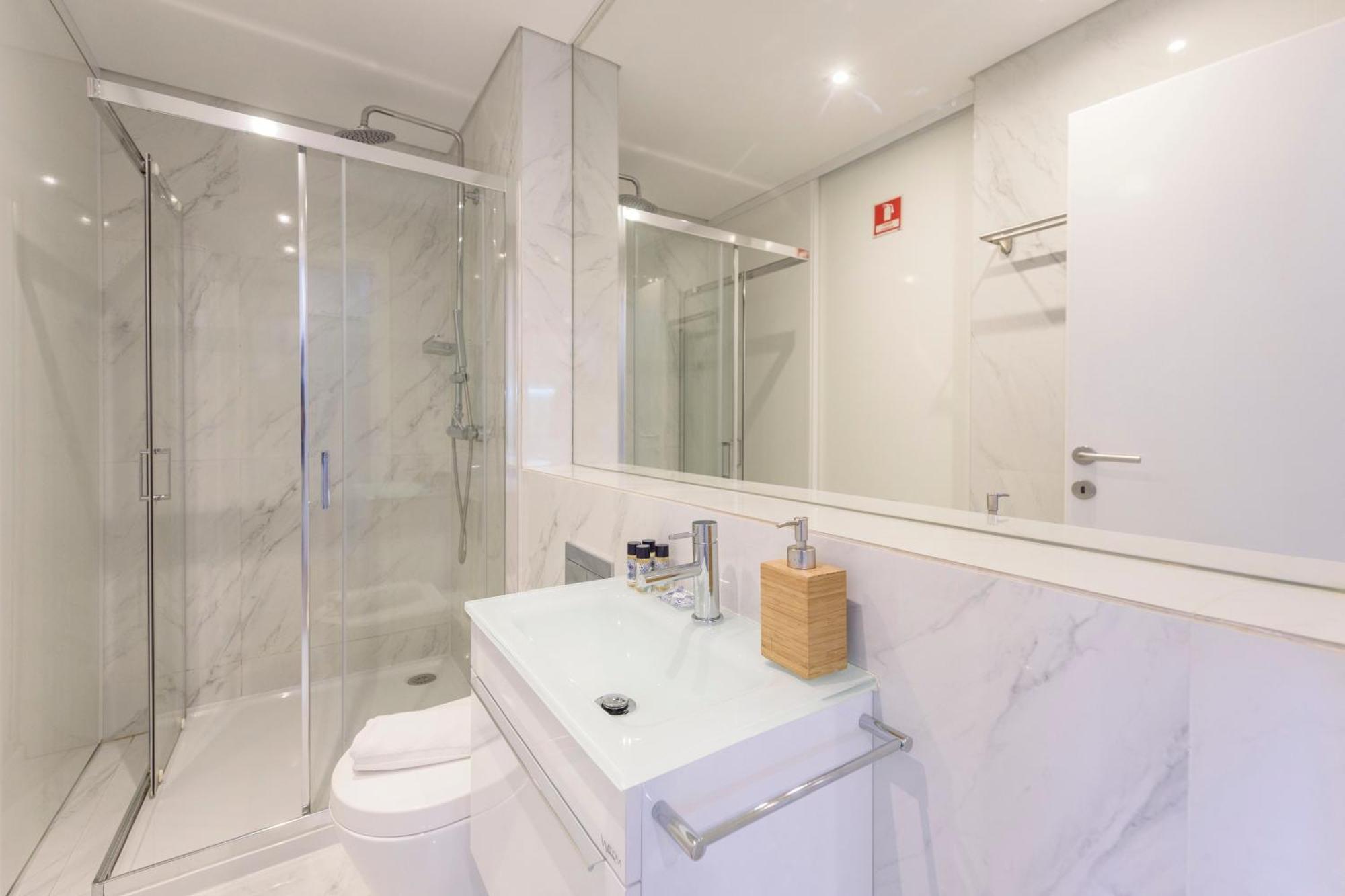 Terro Collection - Anjo Apartment Braga Ngoại thất bức ảnh